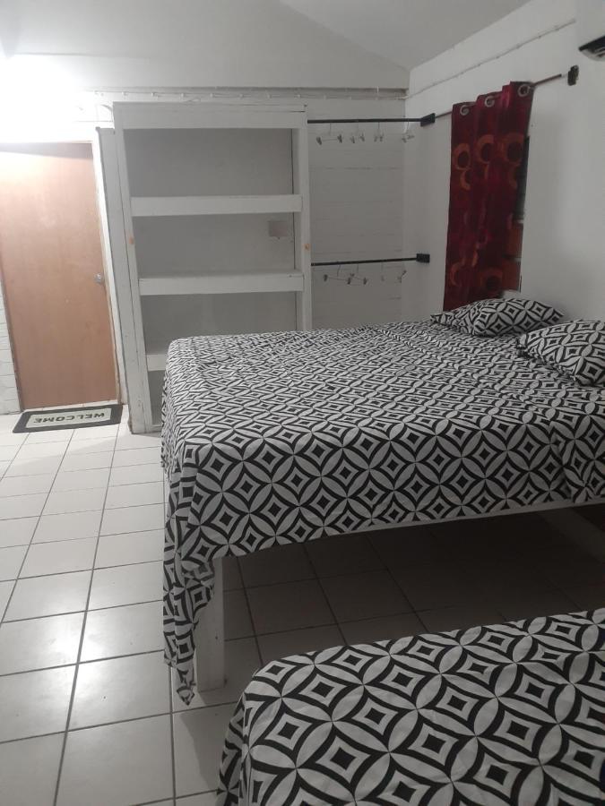 Calinago Friendly Family Sxm Bed & Breakfast Philipsburg  Eksteriør bilde