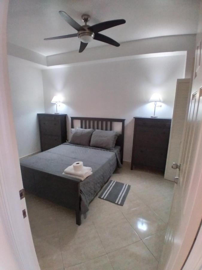 Calinago Friendly Family Sxm Bed & Breakfast Philipsburg  Eksteriør bilde
