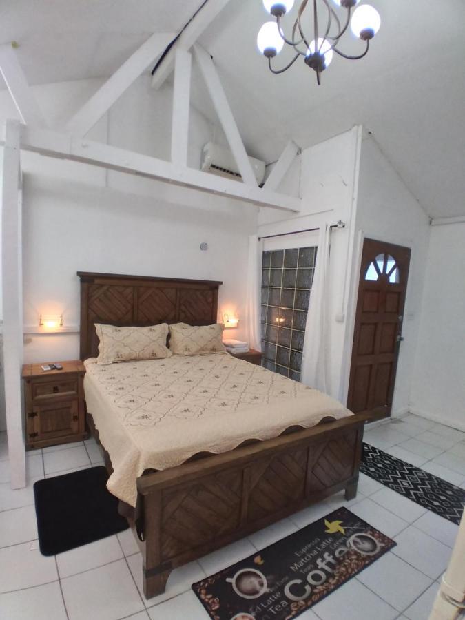 Calinago Friendly Family Sxm Bed & Breakfast Philipsburg  Eksteriør bilde